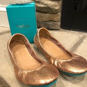 Tieks Rose Gold Glam Size 6